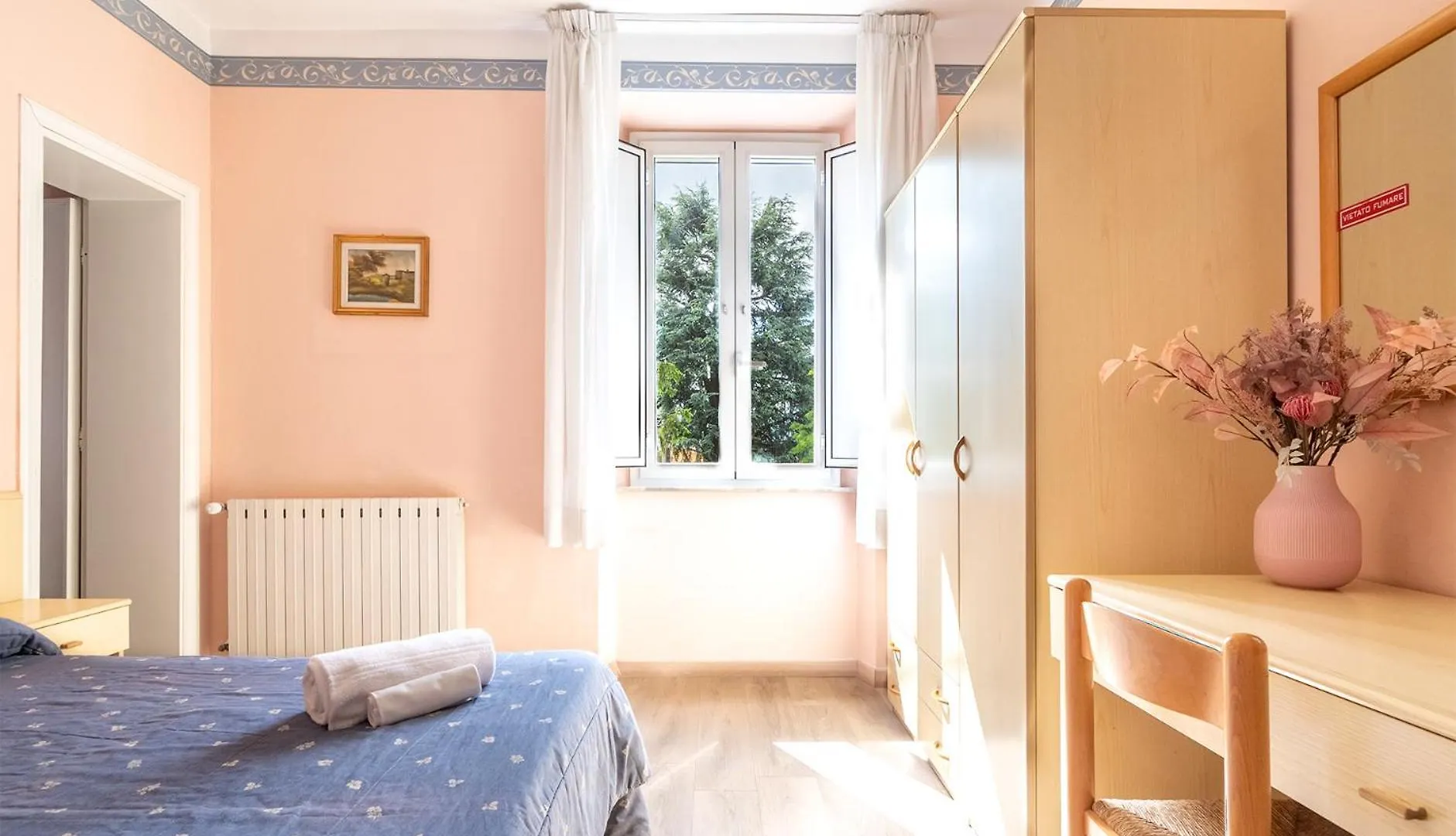 Hotel Marnie Massarosa 0*,  Italy
