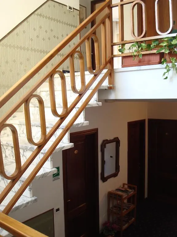 Hotel Marnie Massarosa 0*,  Italy