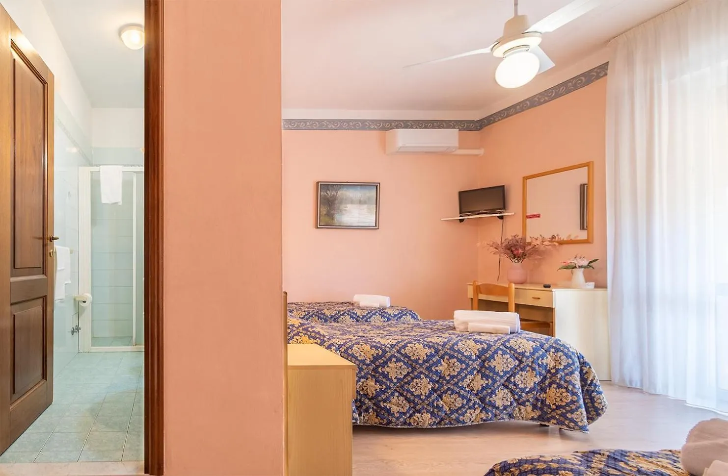 מסרוסה Hotel Marnie