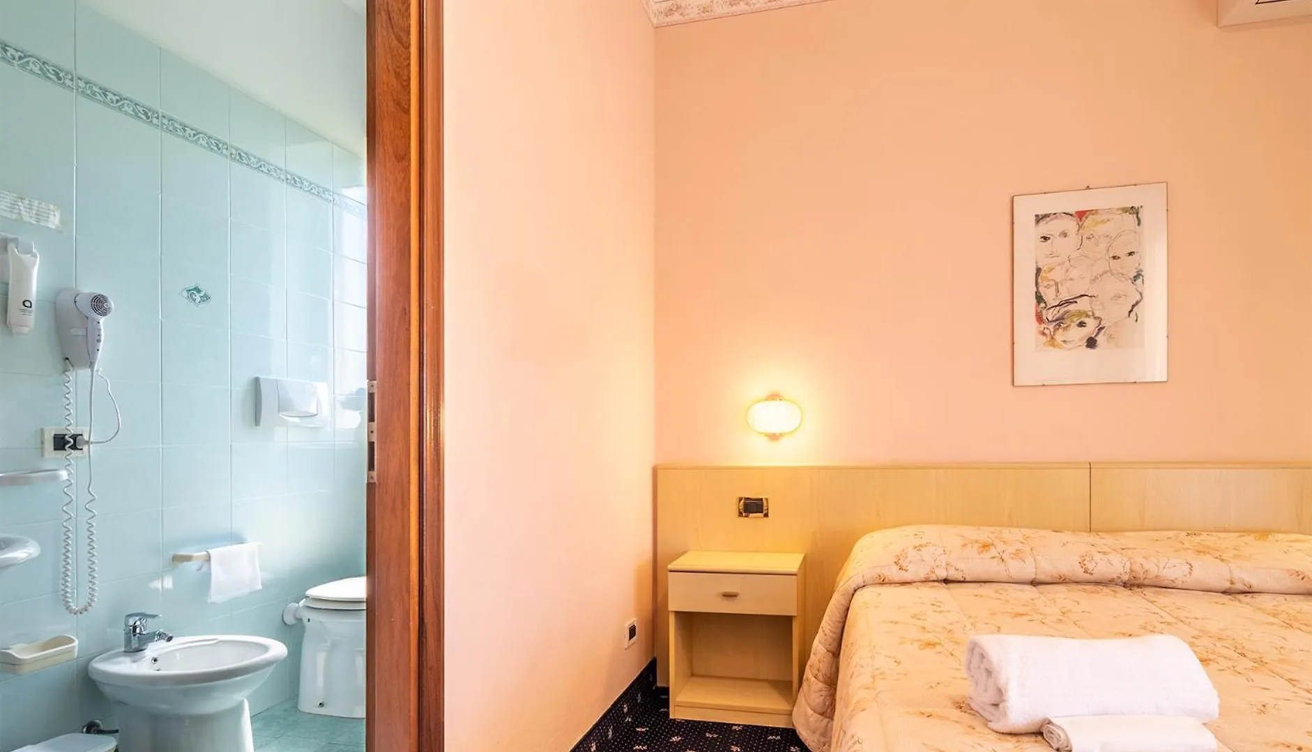 Hotel Marnie Massarosa