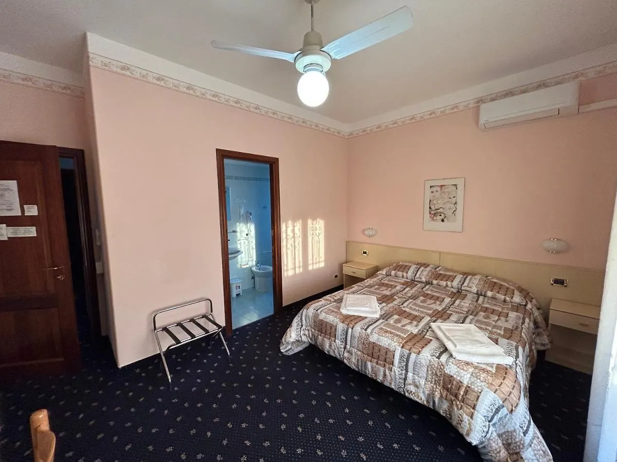 Hotel Marnie Massarosa