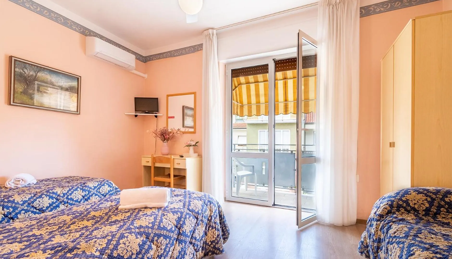 Hotel Marnie Massarosa