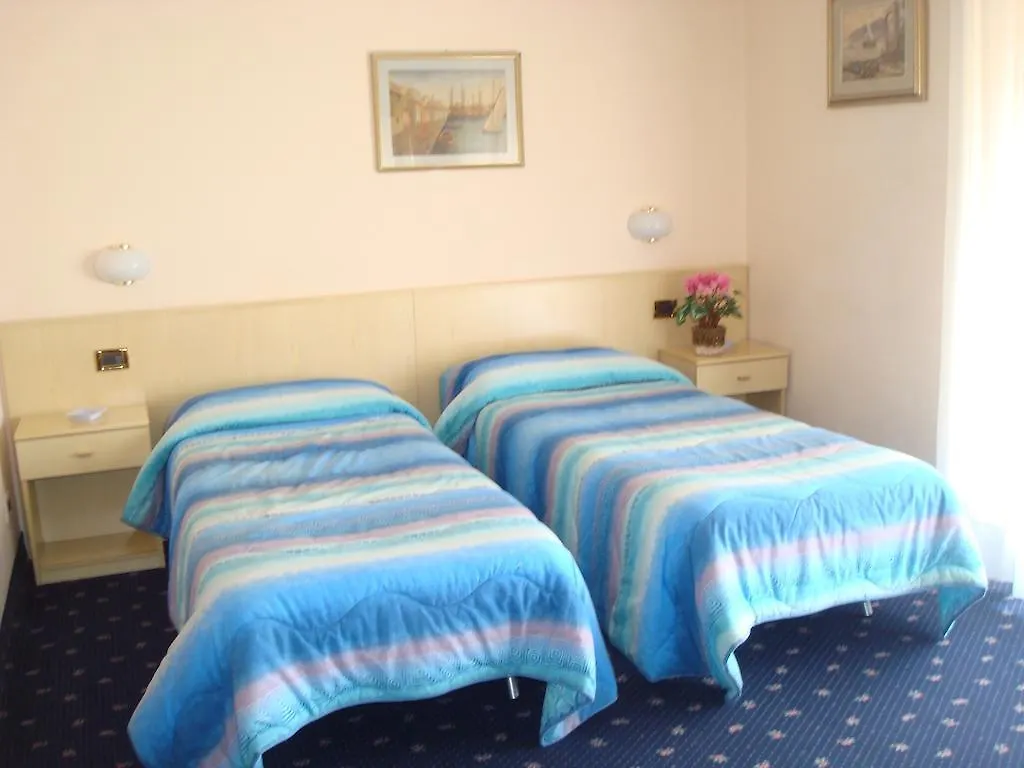 Hotel Marnie Massarosa