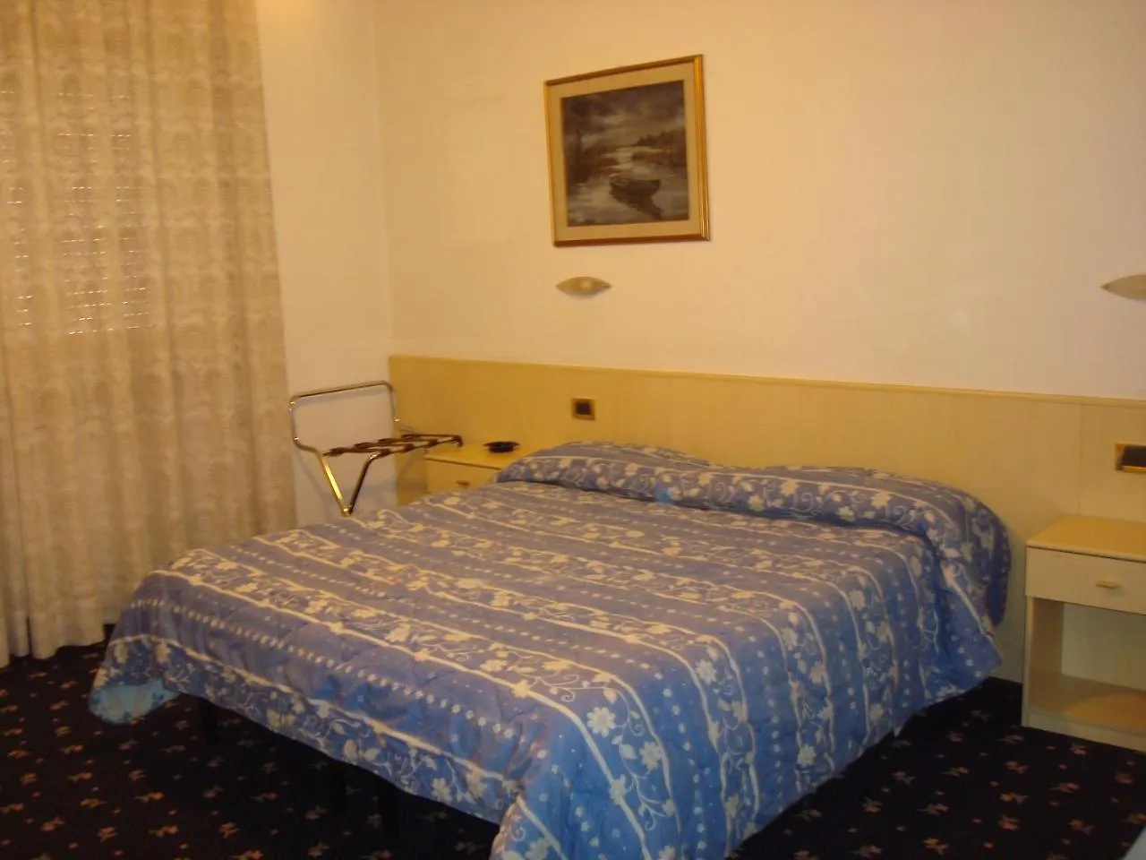 Hotel Marnie Massarosa 0*,  Italy